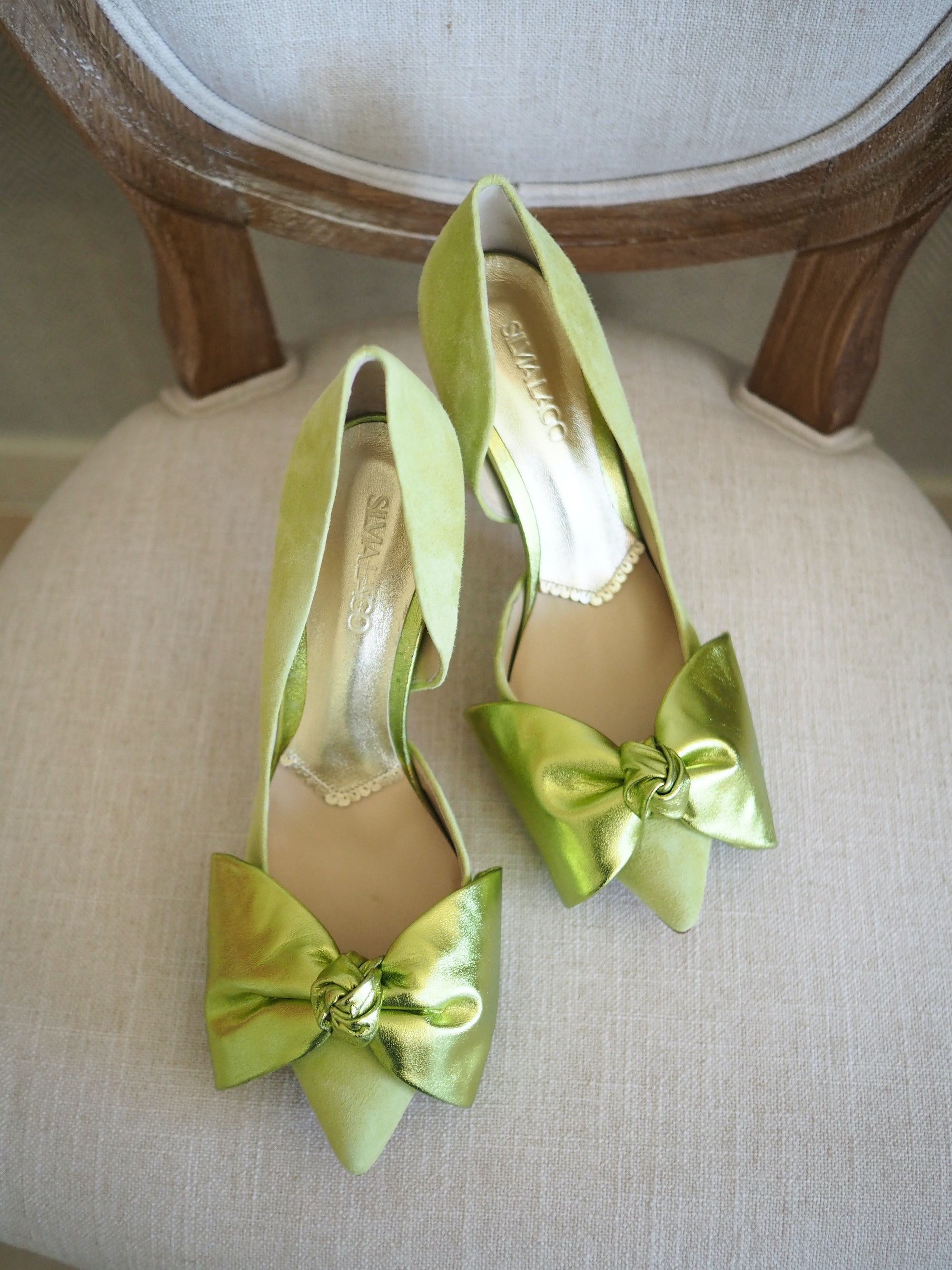 Valentina pumps 100mm pistachio suede