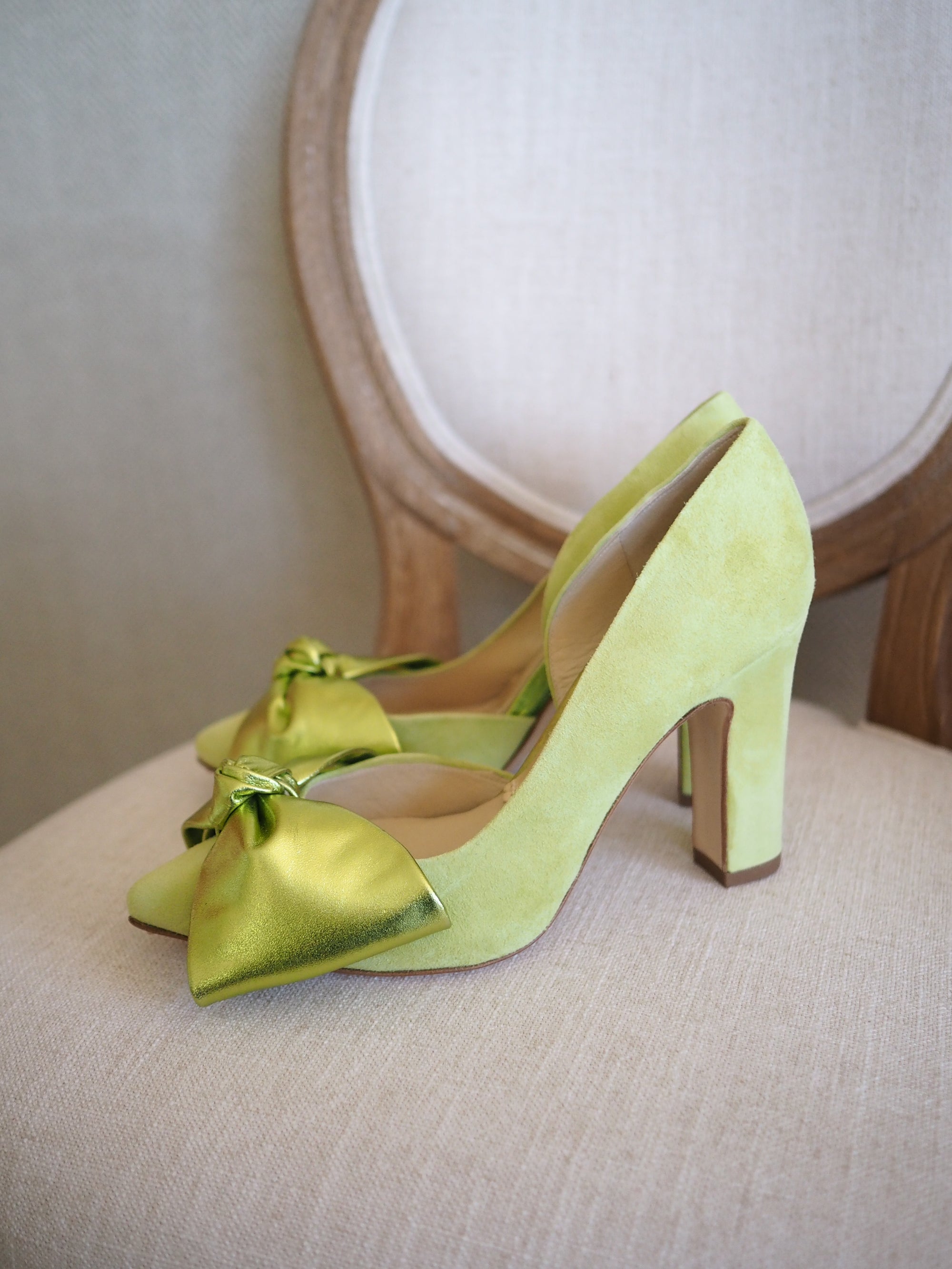 Valentina pumps 100mm pistachio suede