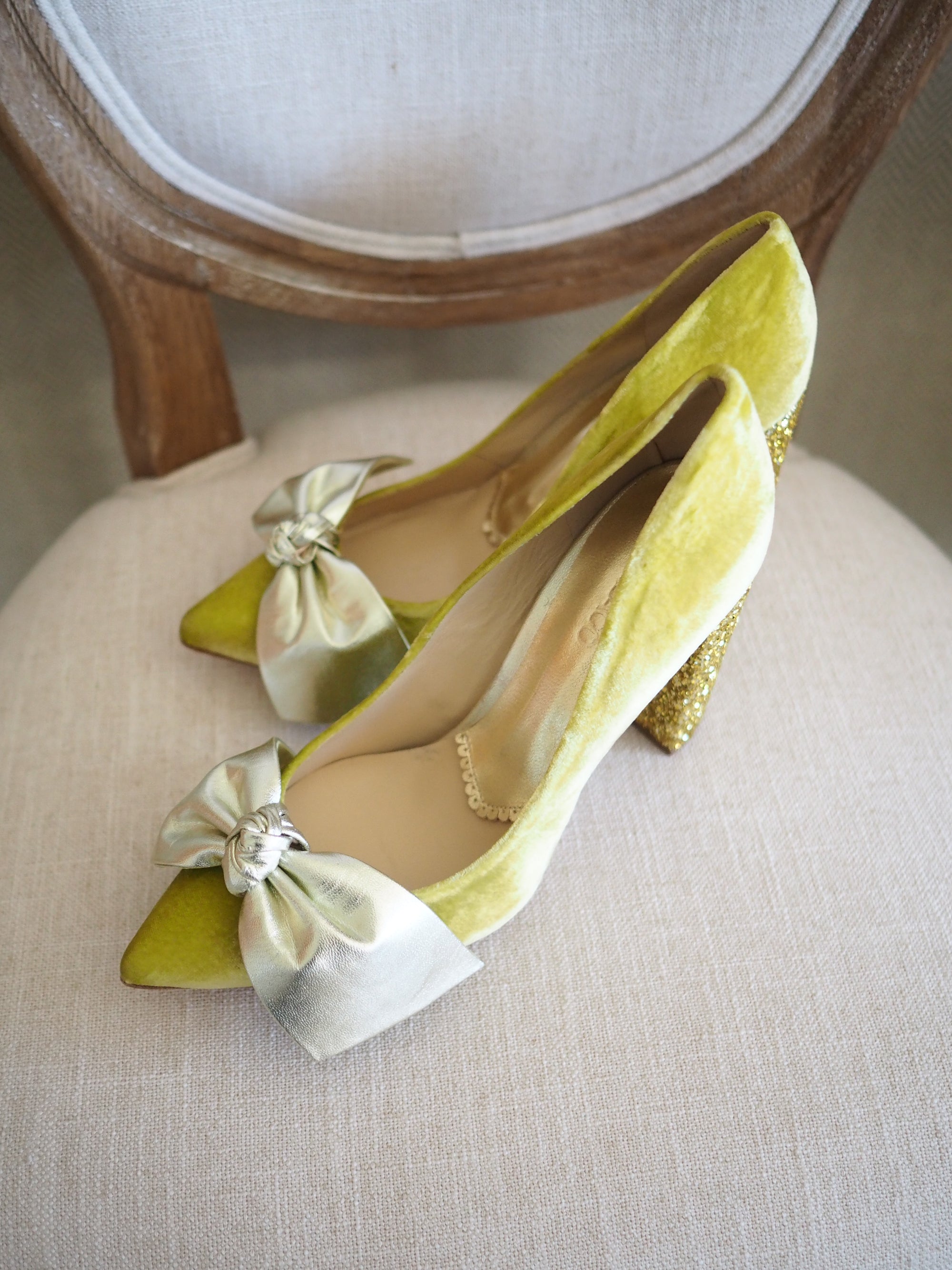 Violeta pumps 100mm lime velvet