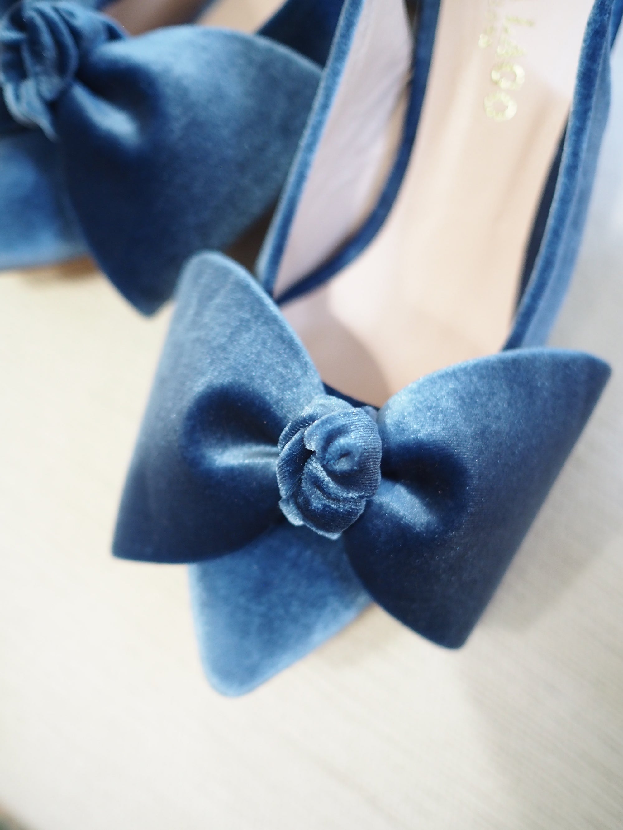 Lady Volanda pumps 80mm riviera velvet - The Archive