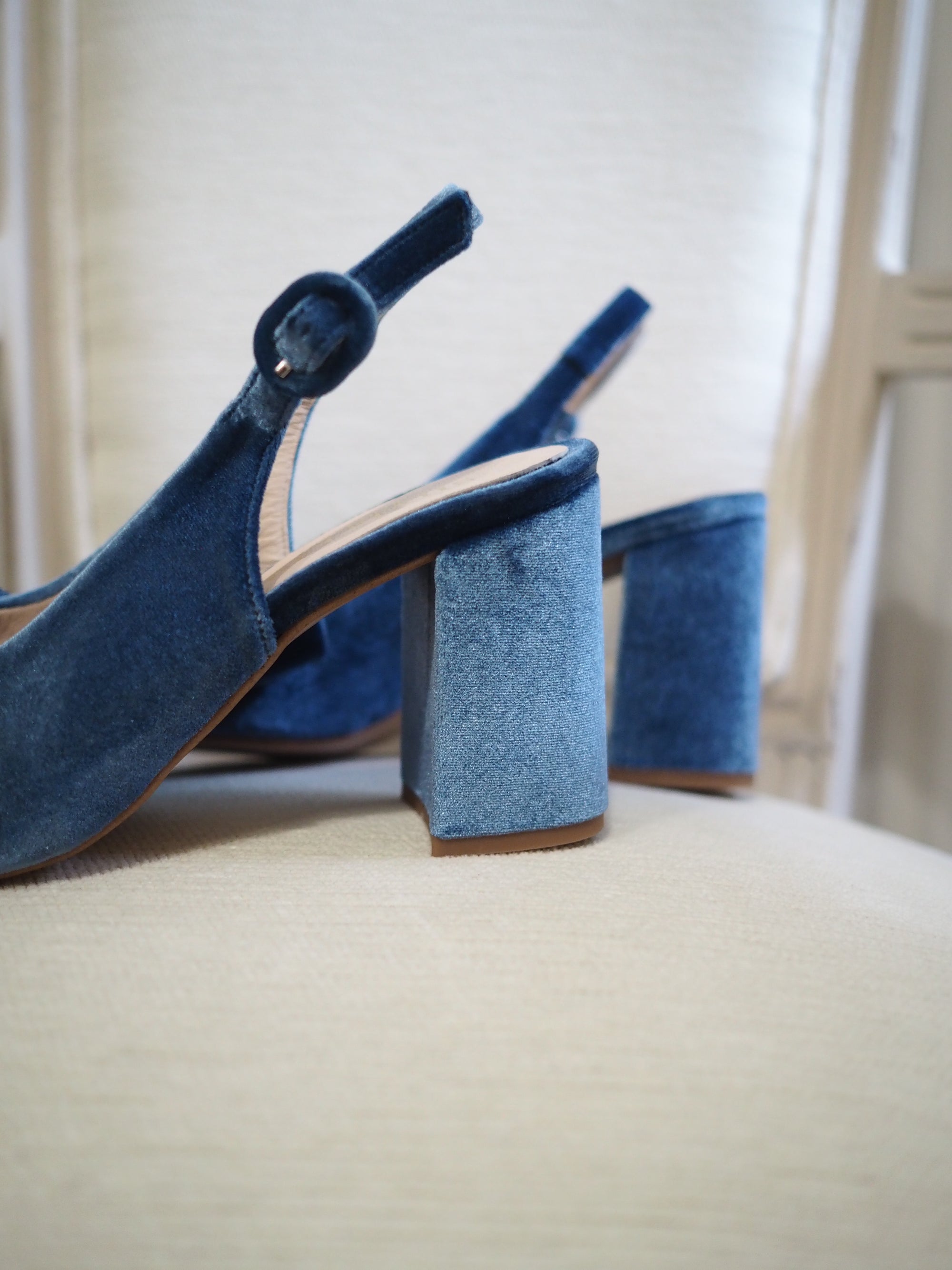 Lady Volanda pumps 80mm riviera velvet - The Archive