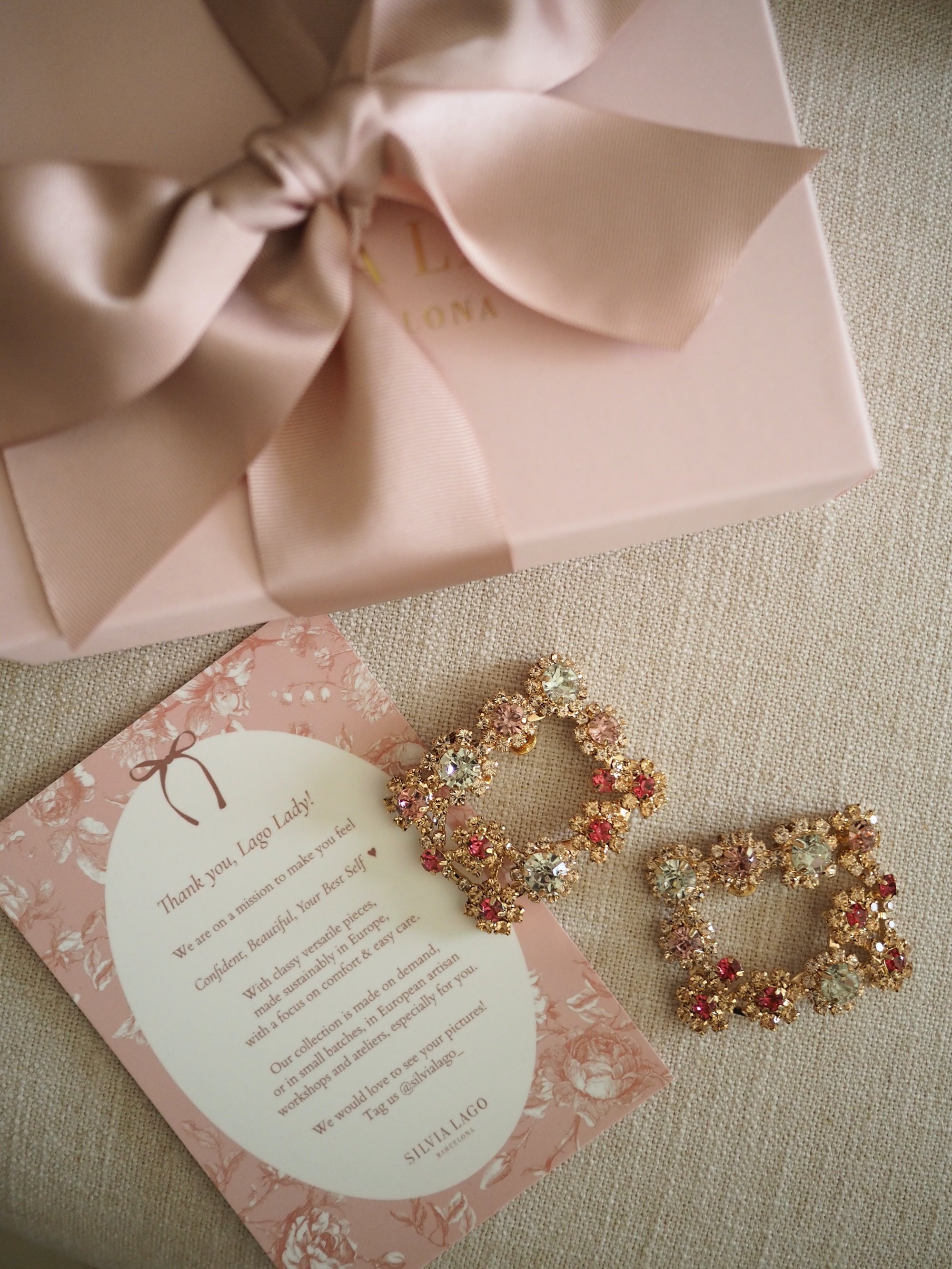 Amelie shoe clips peach