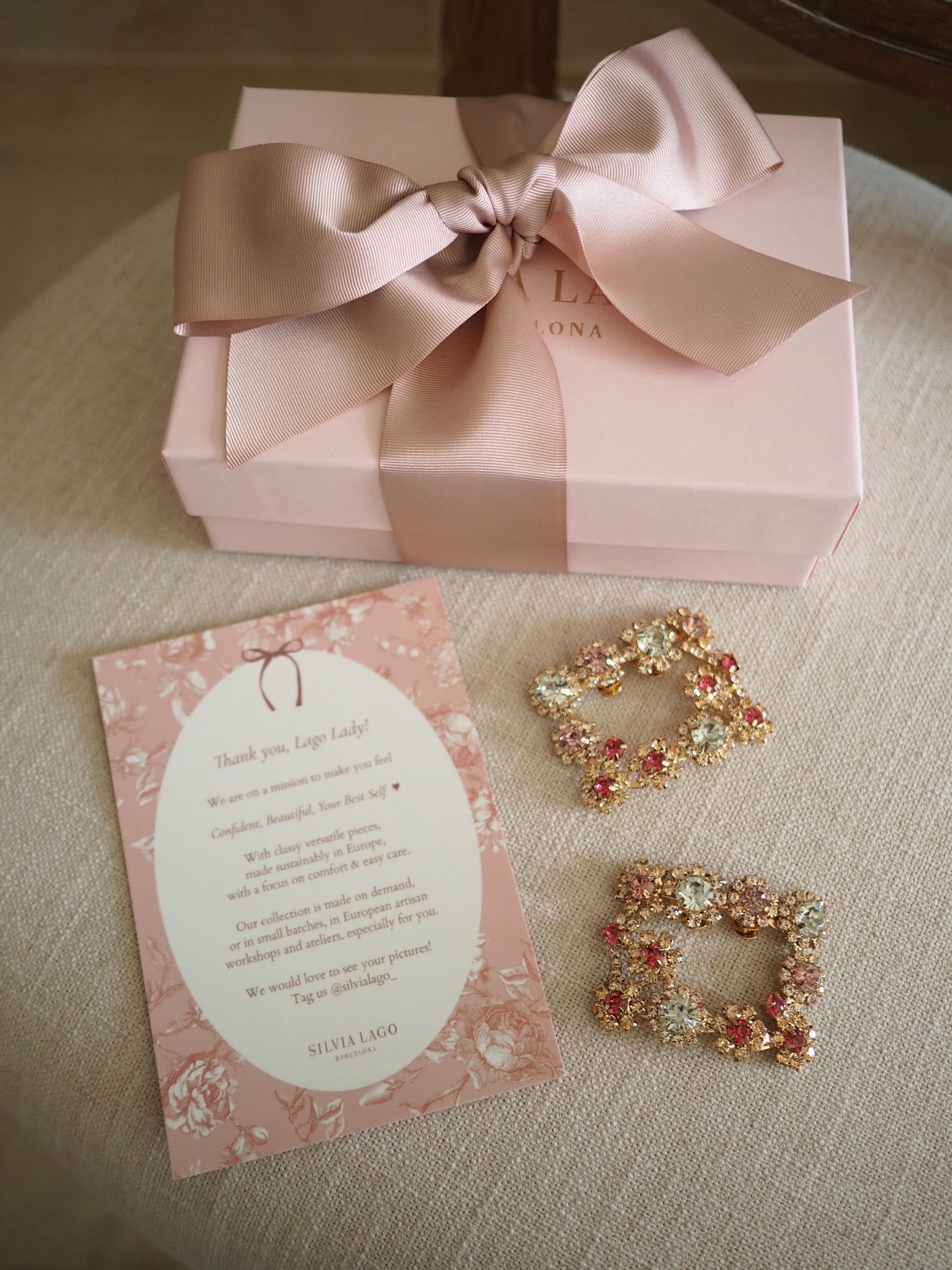 Amelie shoe clips peach