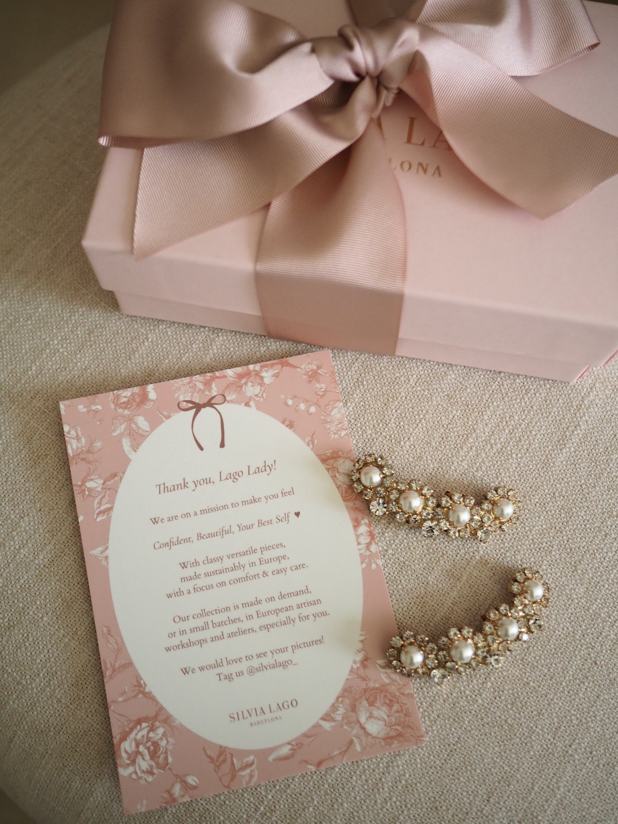 Ava shoe clips pearl