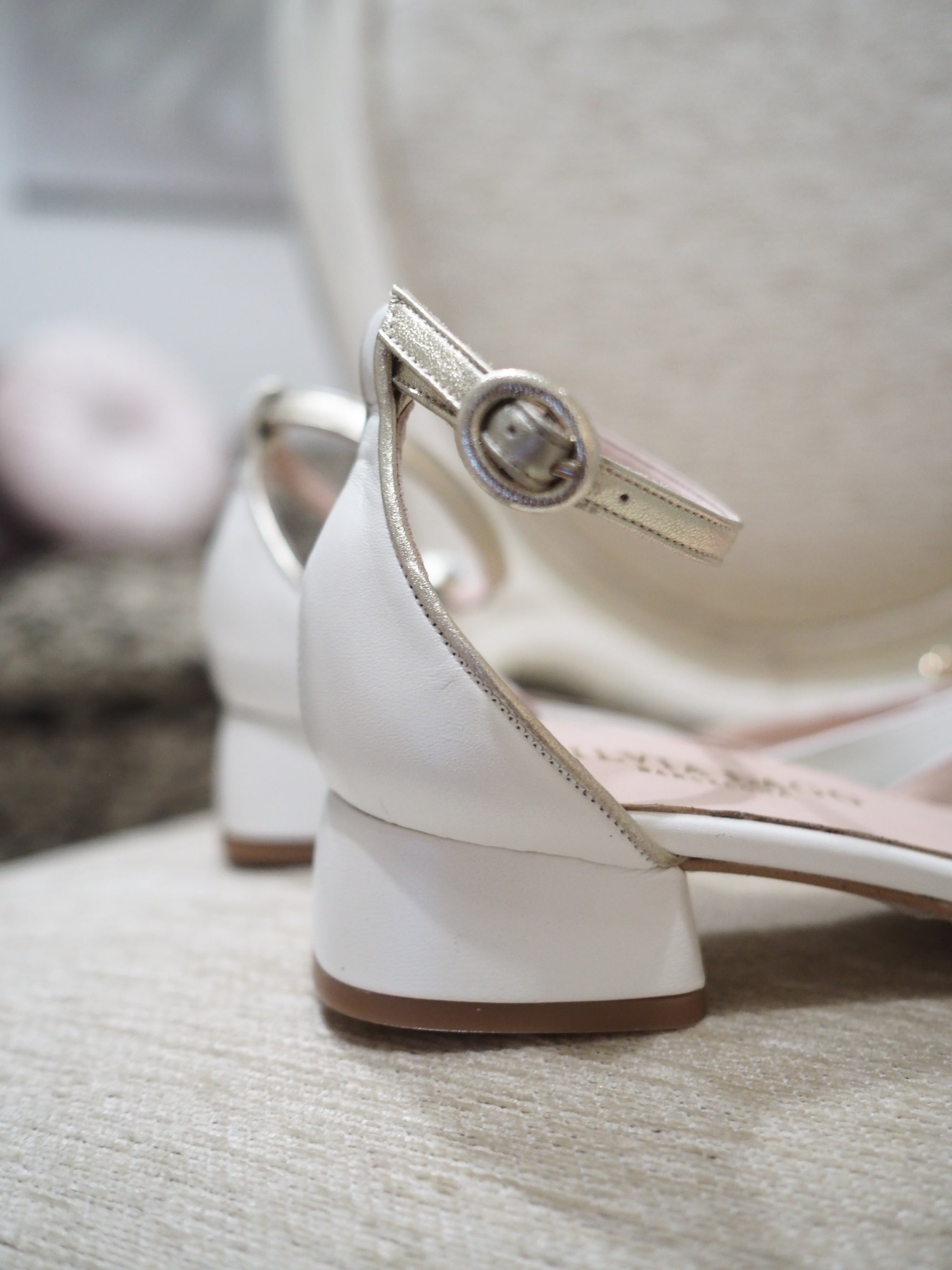 Flavia pumps 25mm ivory pearl leather - size 37 private sale