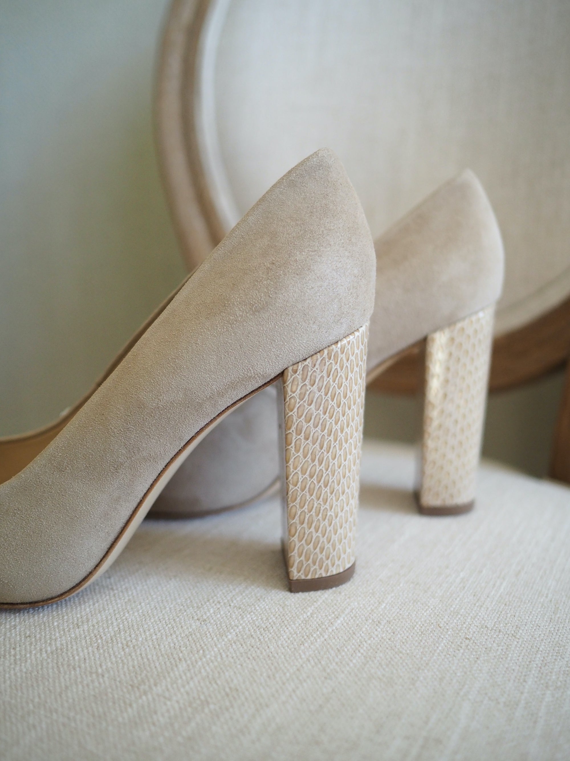 Audrey pumps 100mm latte suede