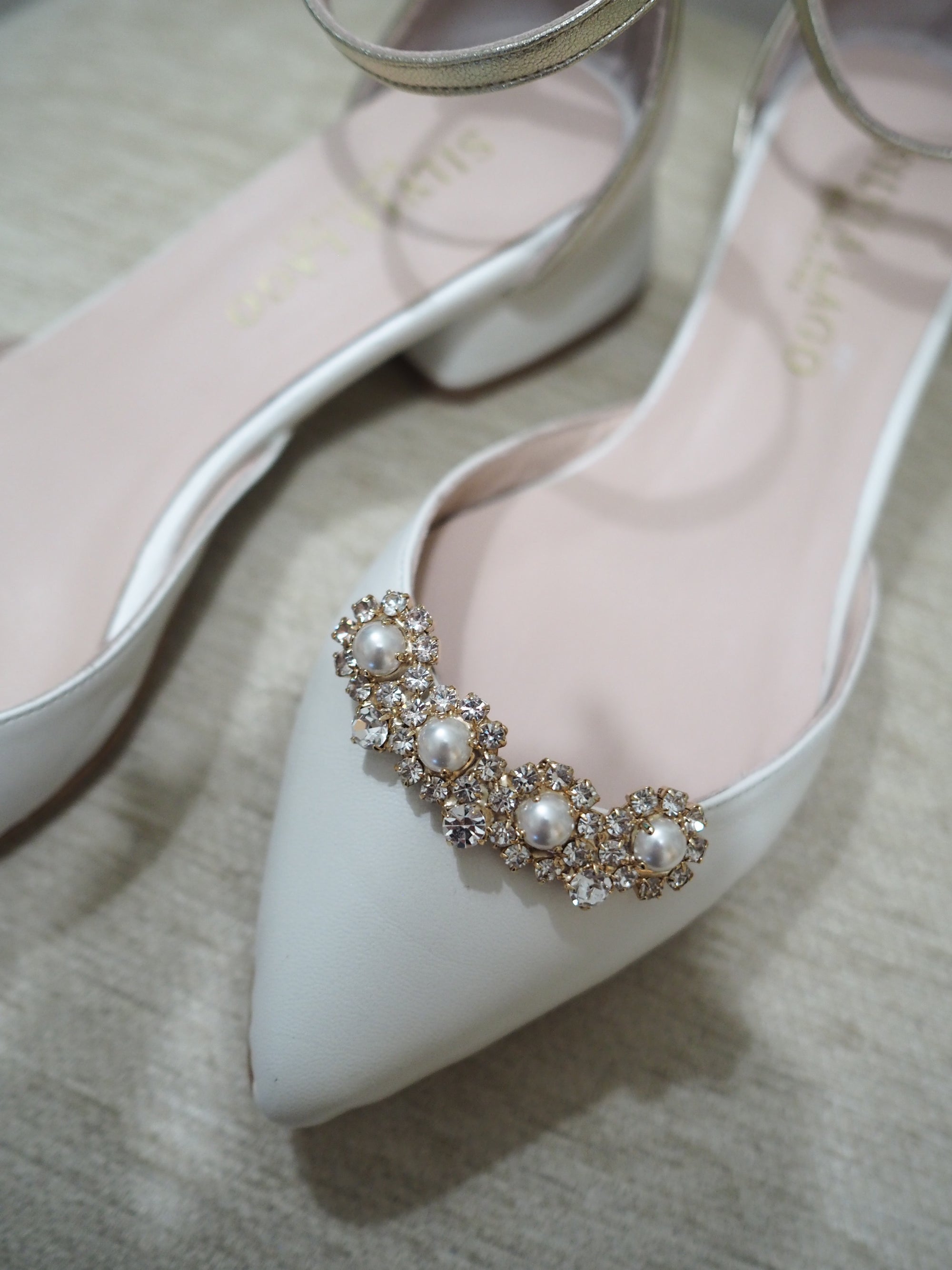 Flavia pumps 25mm ivory pearl leather - size 37 private sale