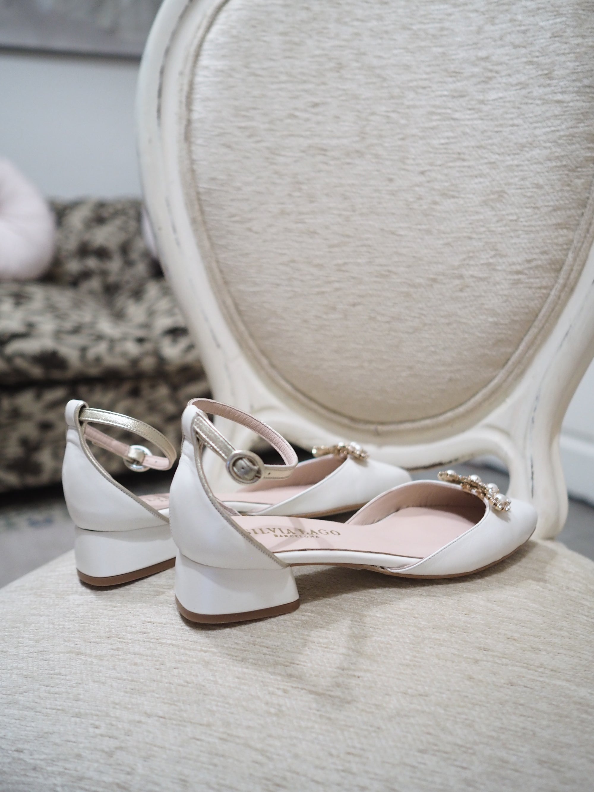 Flavia pumps 25mm ivory pearl leather - size 37 private sale