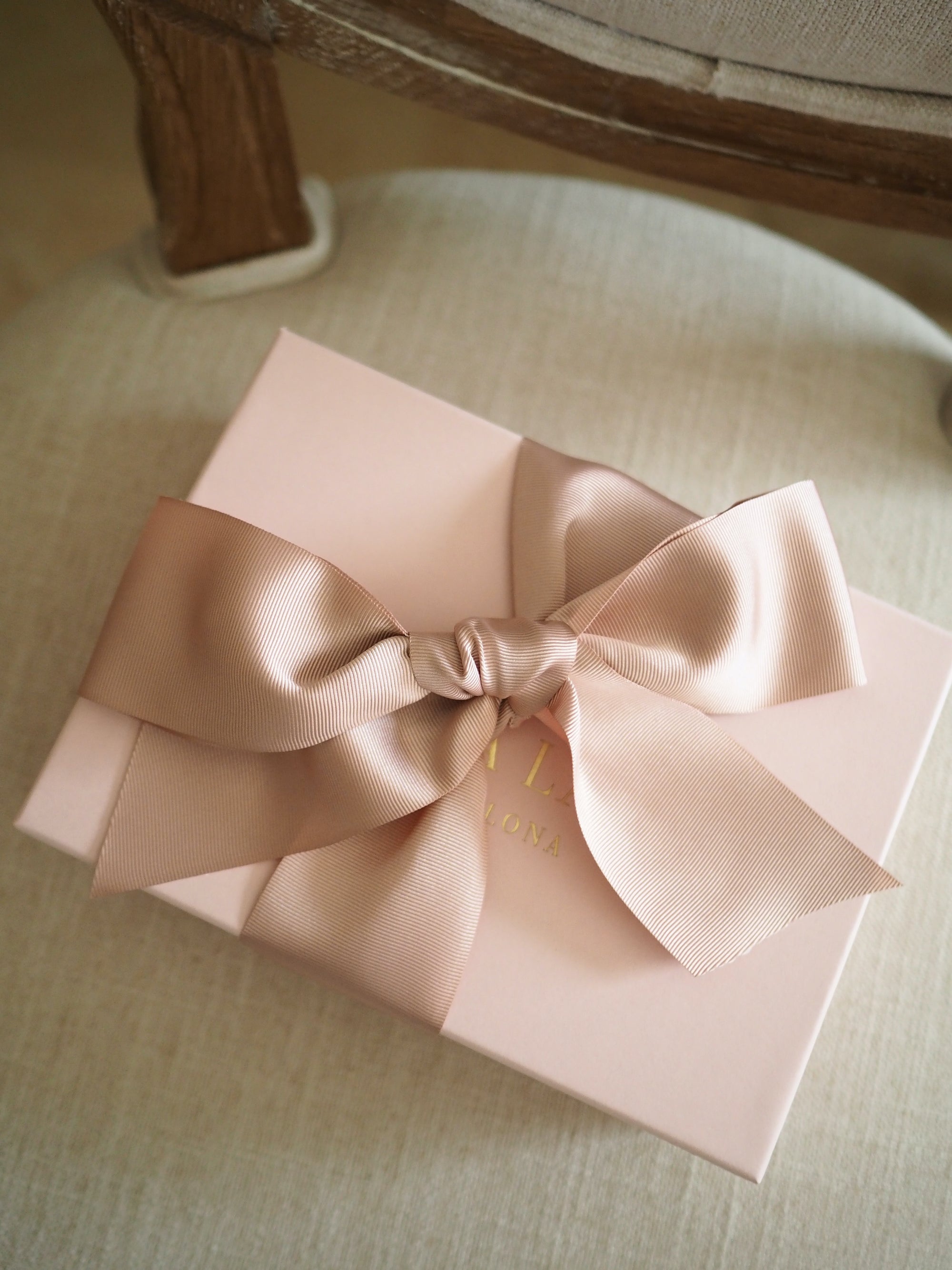 Amelie shoe clips peach