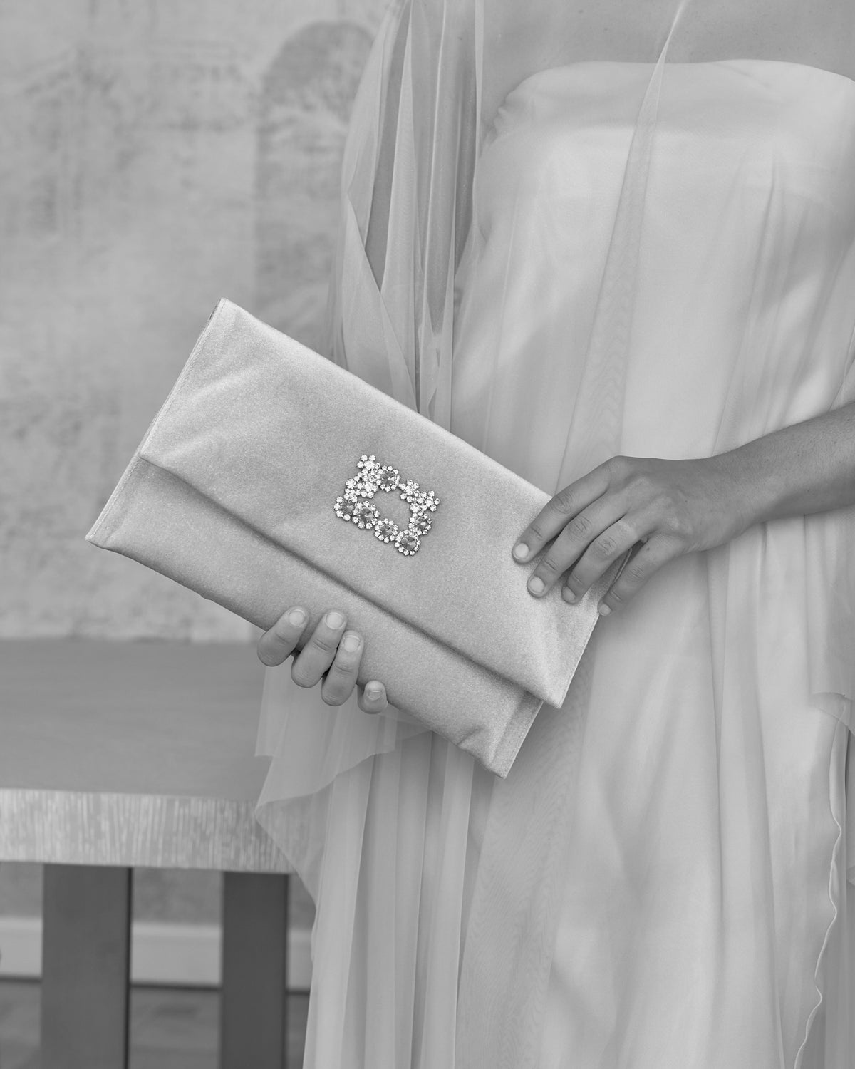 Lady Audrey handbag red suede - The Archive