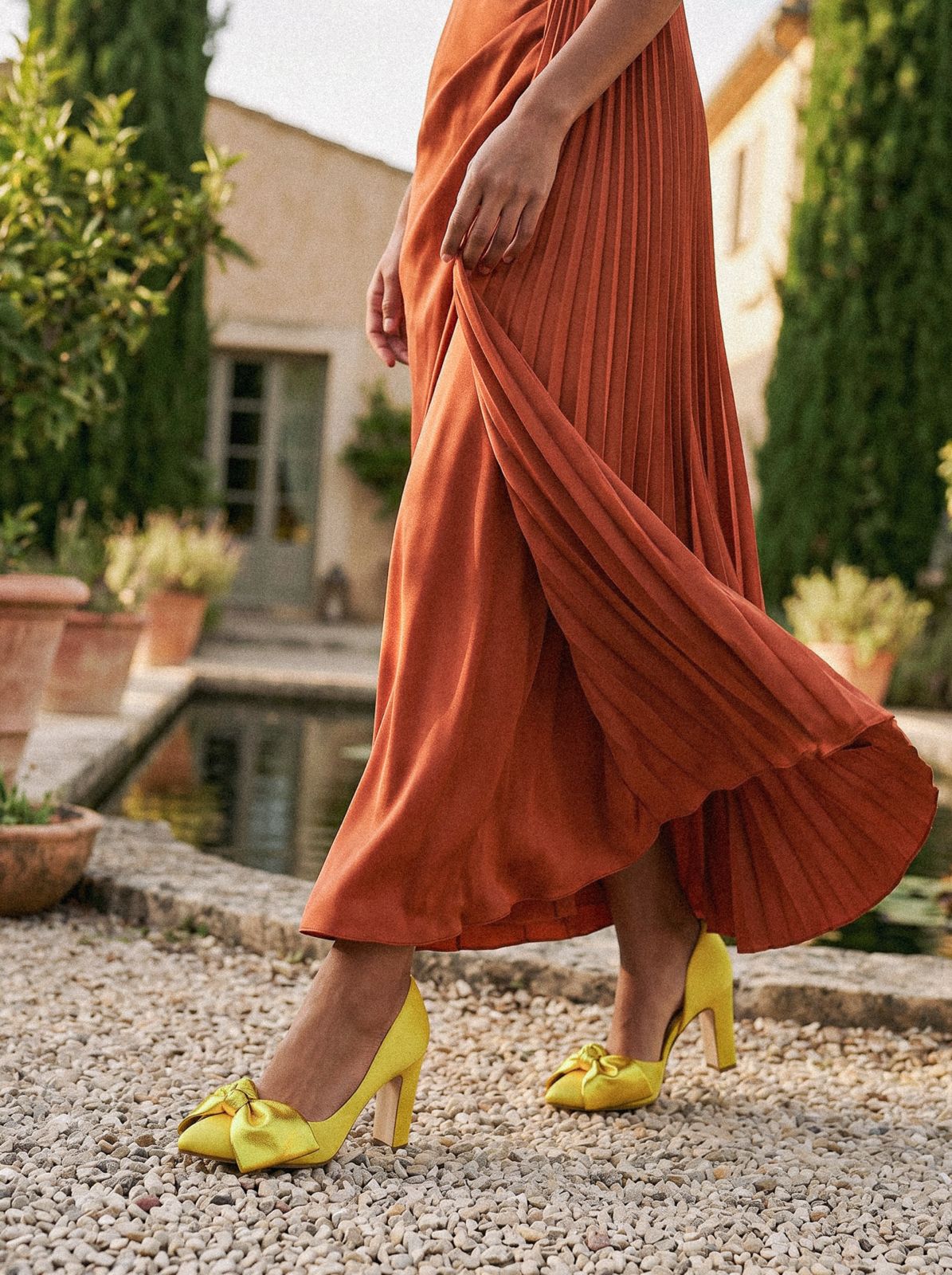 Lady Valentina pumps 100mm yellow suede