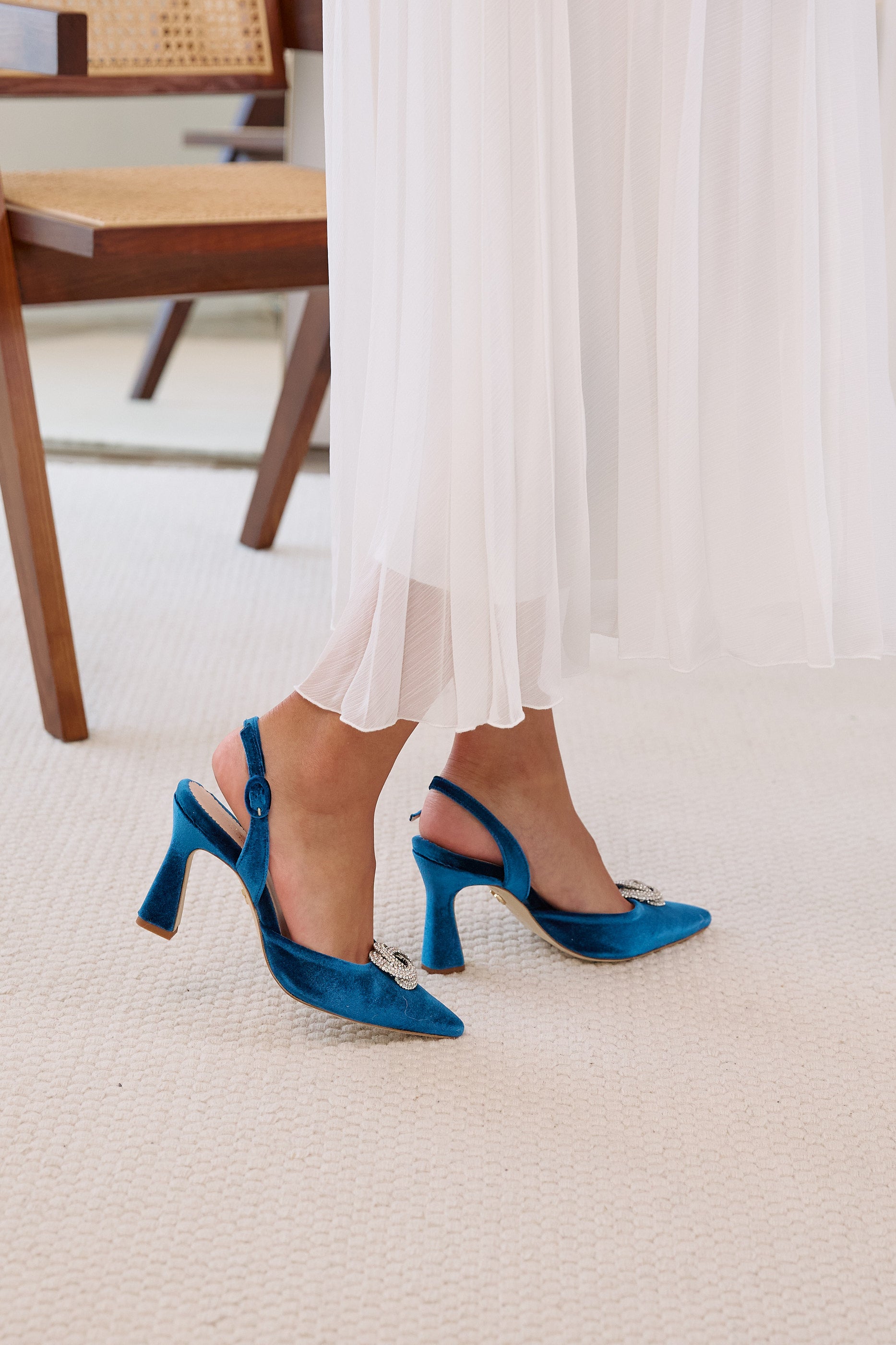Lady Clementine pumps 85mm azure velvet