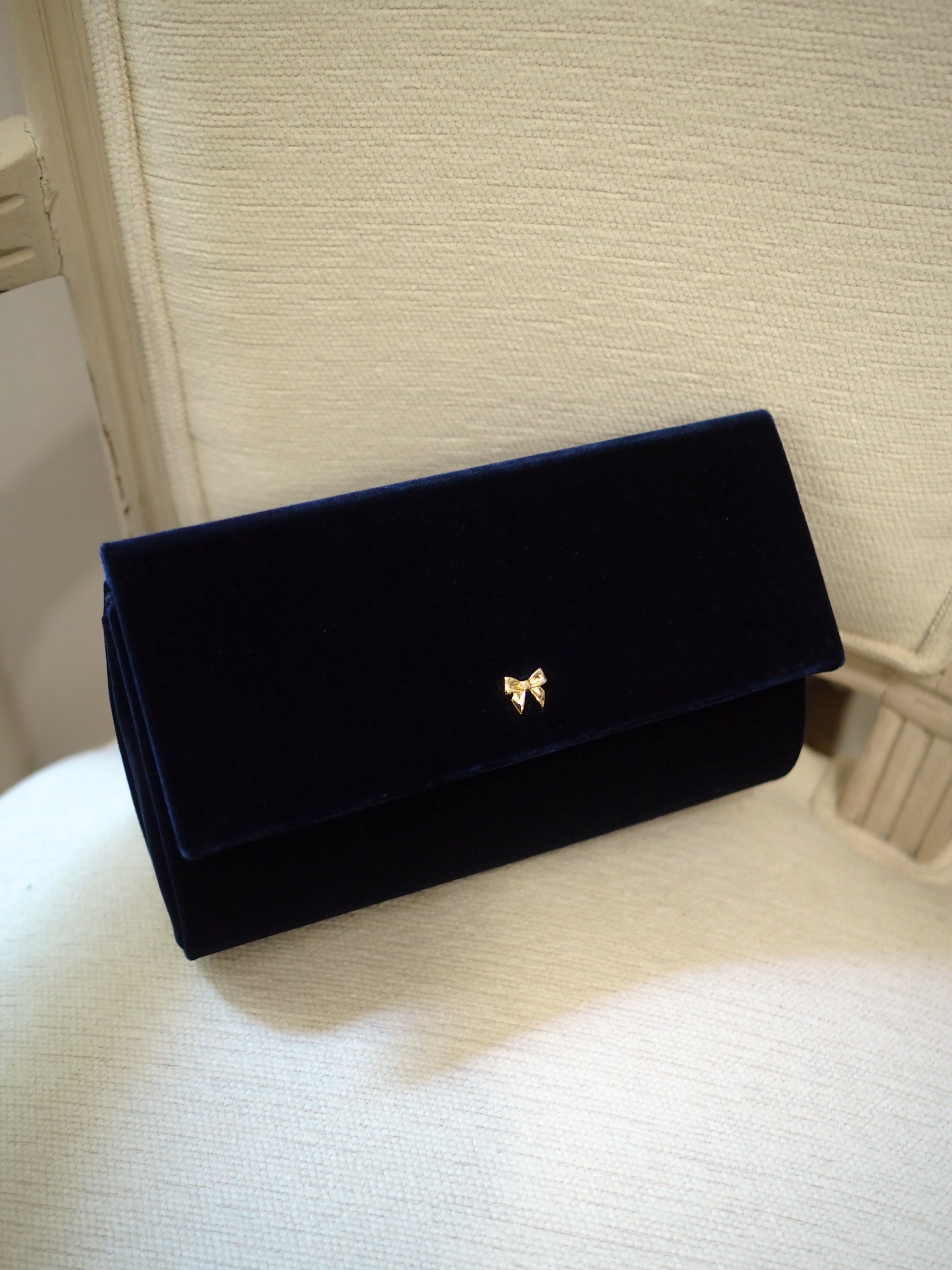 Lady Erin handbag navy velvet